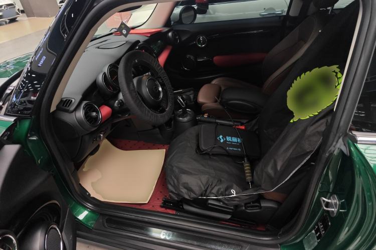 Used MINI 2019 1.5T COOPER 60th Anniversary Edition Left Front Seat