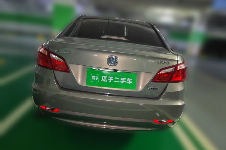 Used CHANGAN Eado 2015 1.6L Manual Luxury Model China IV Standard Rear