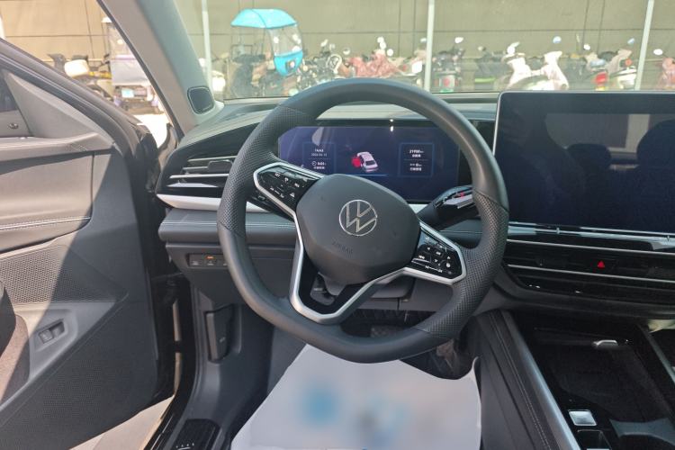 Used Volkswagen Passat 2025 Pro 380TSI Dragon Supreme Edition Steering Wheel