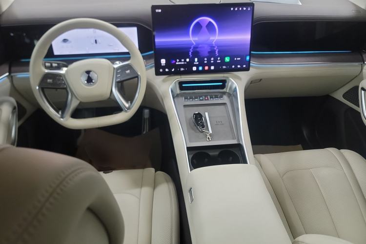 Used Denza N9 2025 Prestige Version
