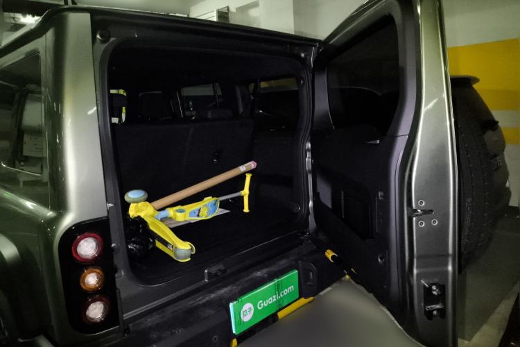 Used 212 T01 2024 2.0T Explorer