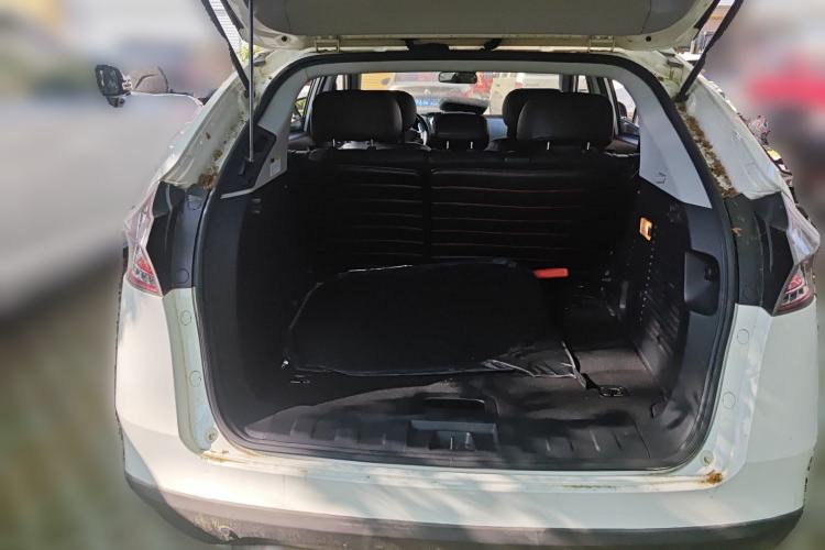 Used Luxgen U6 SUV 2014 2.0T Flagship Edition Trunk