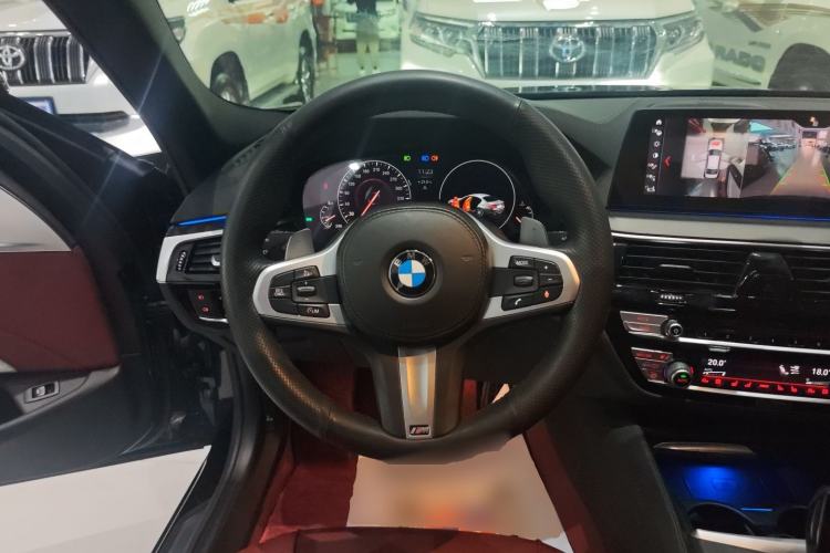 Used BMW 5 Series 2019 Restyled 530Li Luxury Edition M Sport Package Steering Wheel