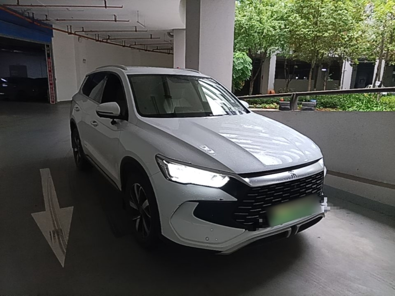 BYD Song Pro New Energy 2023 Champion Edition DM-i 71KM Navigation Model — снимка 3