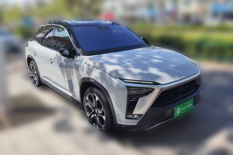 Used Nio ES8 2020 580 km Range Signature Edition Six-Seater Version Front Right 45 Deg