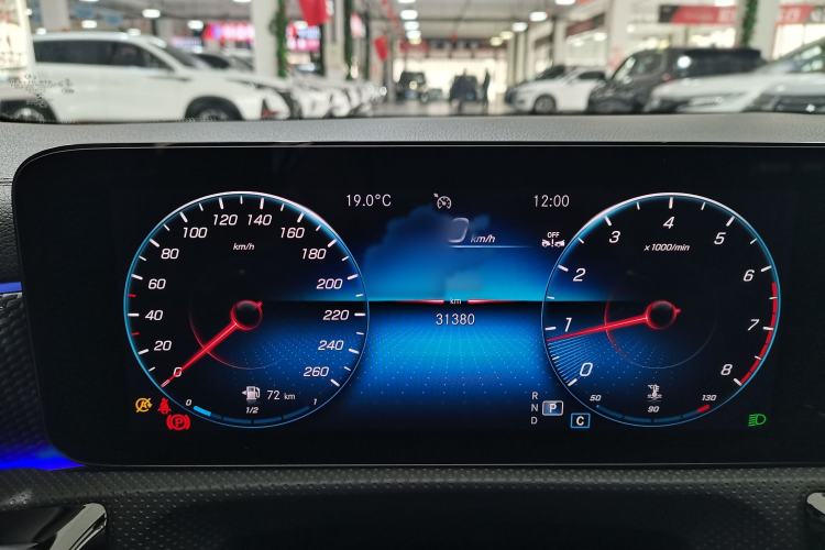 Used Mercedes-Benz A-Class 2022 Revised Version A 200 L Sport Sedan Fashionable Style Instrument Cluster