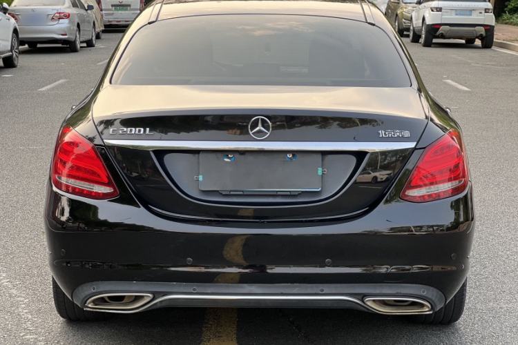 Used Mercedes-Benz C-Class 2015 C 200 L
