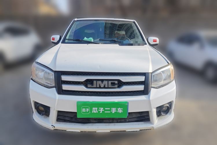 Used JMC Baodian 2015 2.8T New Fashion Diesel Two-Wheel Drive Comfort Edition JX493ZLQ4C
