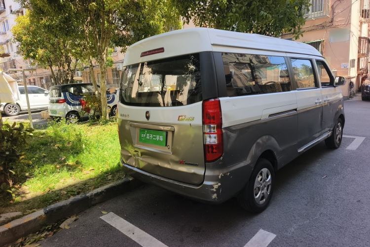 Used Jinbei New Hiace X30L 2016 1.5L Wealth Edition Van DLCG14