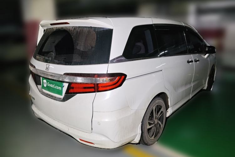 Used Honda Odyssey 2017 2.4L Luxury Edition Rear Right 45 Deg