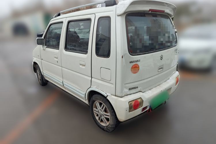 Used Suzuki Wagon R 2015 1.4L Manual All-Around Upgrade Version
