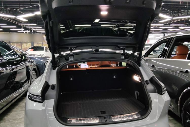 Used Nio ET5T 2024 75kWh Touring Trunk