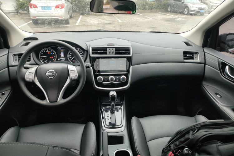 Used Nissan Tiida 2021 1.6L CVT Smart Drive Edition Center Console