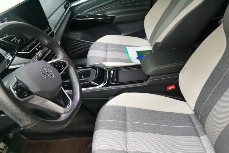 Used Volkswagen ID.4 CROZZ 2022 Pure Edition Limited Edition Left Front Seat