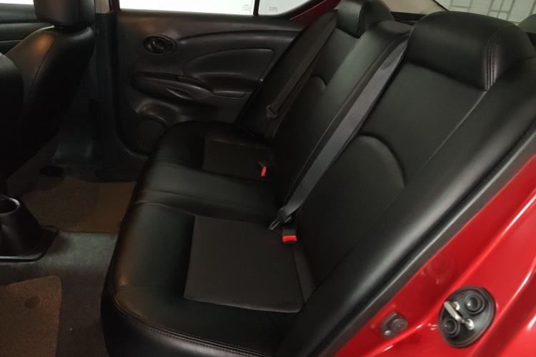 Used Nissan Sunny 2016 1.5XE CVT Leading Edition Interior 2