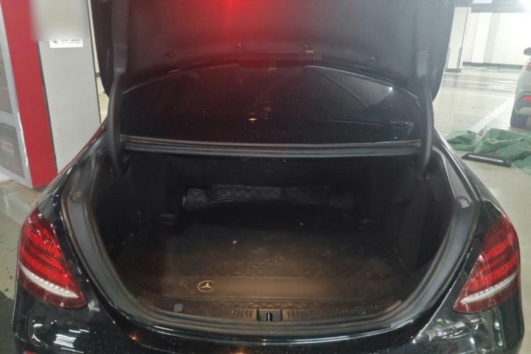 Used Mercedes-Benz E-Class 2016 E 200 L Sport Edition
