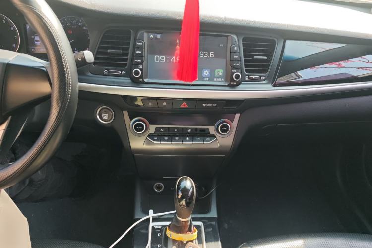 Used Hyundai Mistra 2019 1.8L Automatic Smart GLS China VI Standard Audio And AC Panel