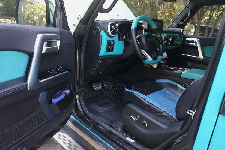 Used BAIC Off-Road BJ40 2021 2.0D Automatic Four-Wheel Drive Blade Hero Edition Adventurer Model (with Front and Rear Electronic Locks)