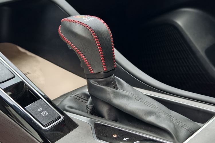 Used Roewe i5 2023 1.5L CVT Luxury Edition
