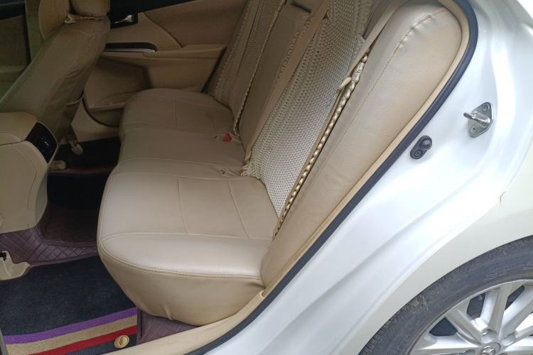 Used Toyota Camry 2016 2.0E 10th Anniversary Elite Edition
