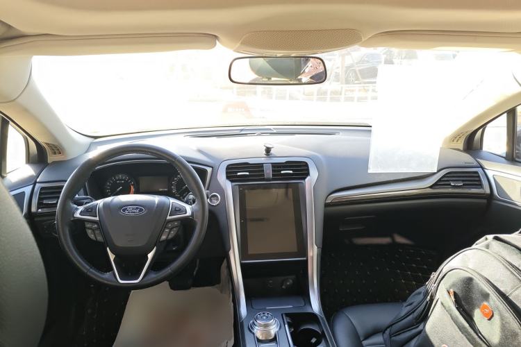 Used Ford Mondeo 2018 EcoBoost 200 Smart Control Fashion Model China VI Standard
