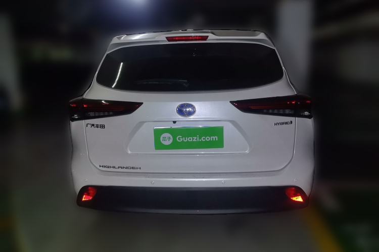 Used Toyota Highlander 2022 Dual-Engine 2.5L Two-Wheel Drive Elite Edition 7-Seater Rear