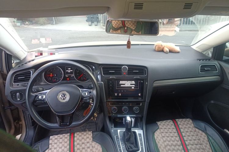 Used Volkswagen Golf 2019 200TSI DSG Comfort & Ambition Edition China VI Standard
