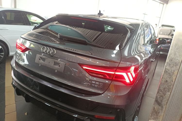 Used Audi Q3 Sportback 2020 40 TFSI Fashion Model
