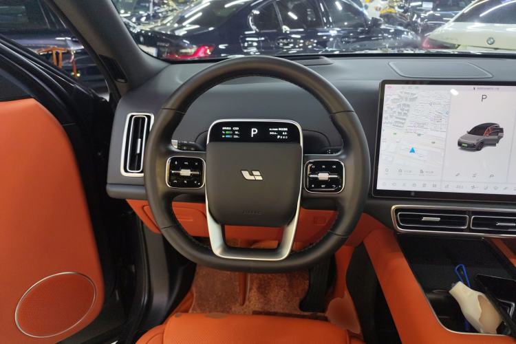 Used Li Auto L8 2023 Pro Model Steering Wheel