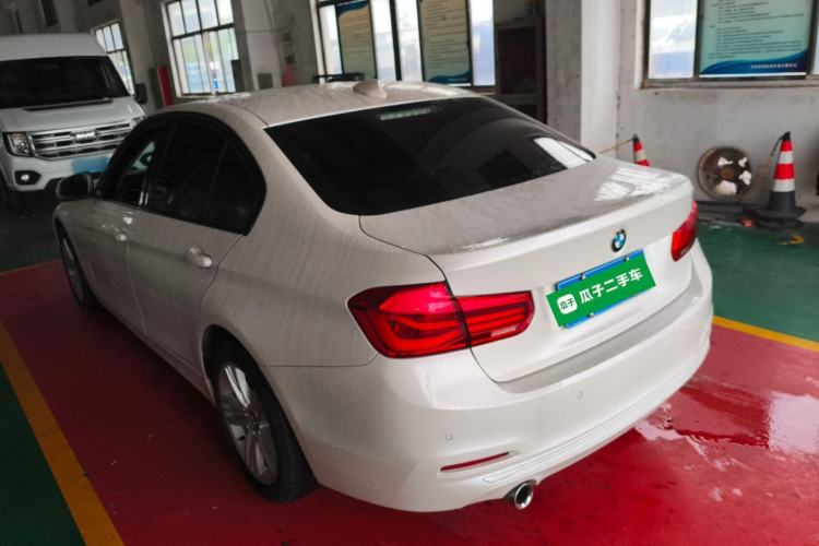 Used BMW 3 Series 2018 318i Rear Left 45 Deg