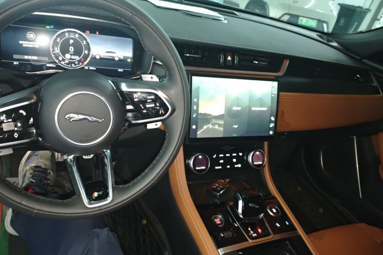 Used Jaguar XFL 2023 XFL 2.0T P250 Two-Wheel-Drive Elite Sport Edition