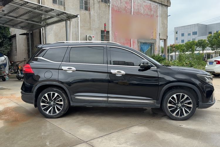 Used FORTHING T5 2018 300T DCT Smart Version