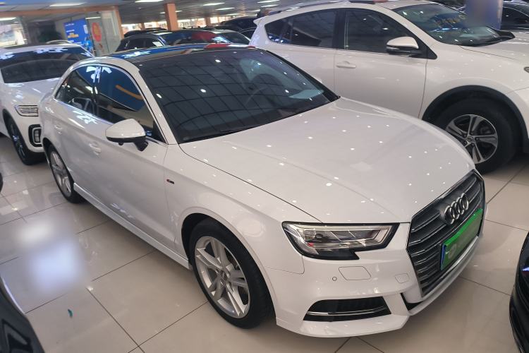 Used Audi A3 2020 Limousine 35 TFSI Fashion Edition China VI Emission Standard
