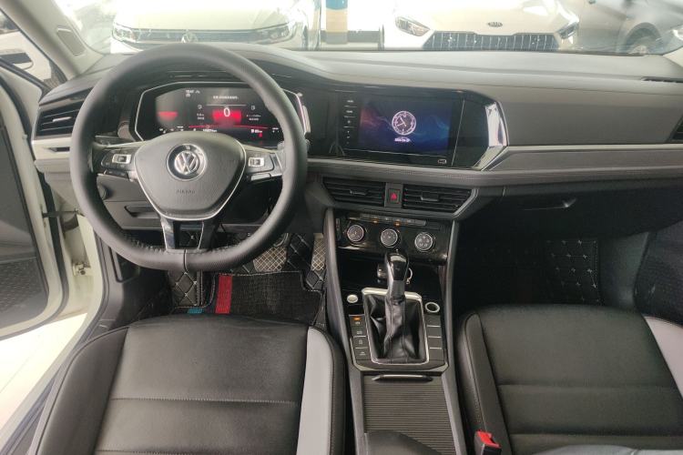 Used Volkswagen Sagitar 2021 280TSI DSG Comfort Connect Edition Center Console