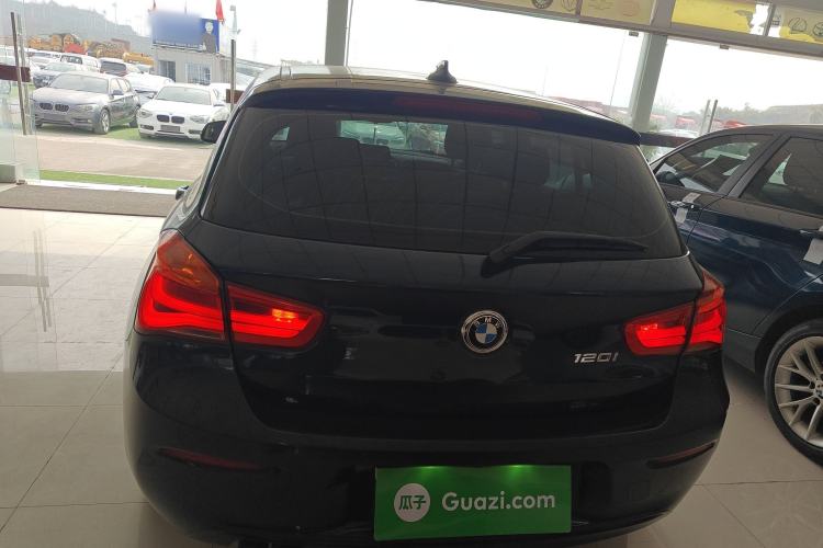 Used BMW 1 Series 2016 120i Sport Design Package