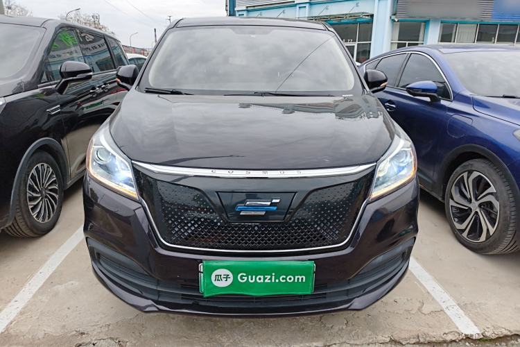 Used CHANGAN OSHAN Cosmos EV 2020 LingShang Model Front