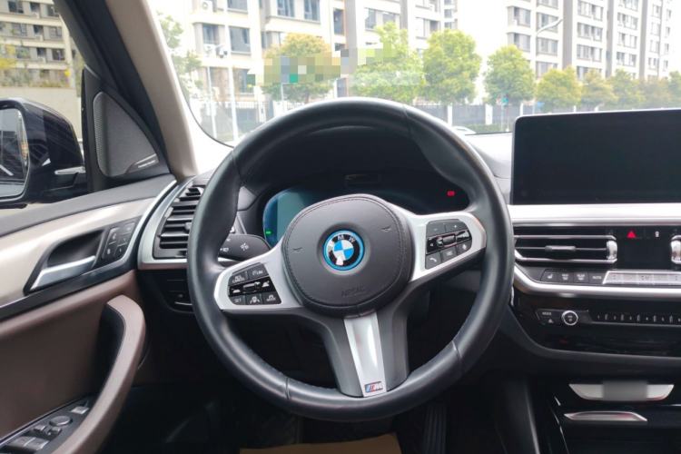 Used BMW iX3 2022 Leading Type
