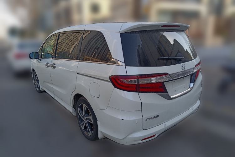 Used Honda Odyssey 2015 Revised Version 2.4L Supreme Edition Rear Left 45 Deg