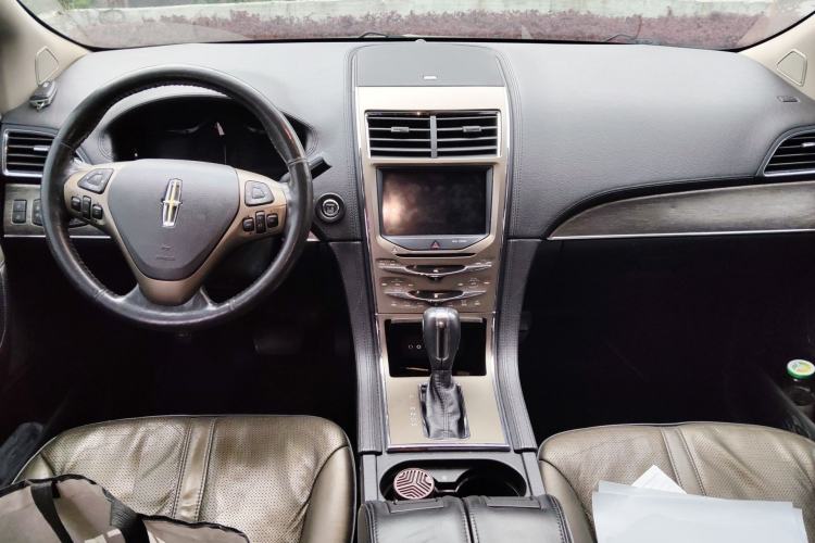 Used Lincoln MKX 2011 3.7L Automatic Gasoline 5-Seater U.S. Specification