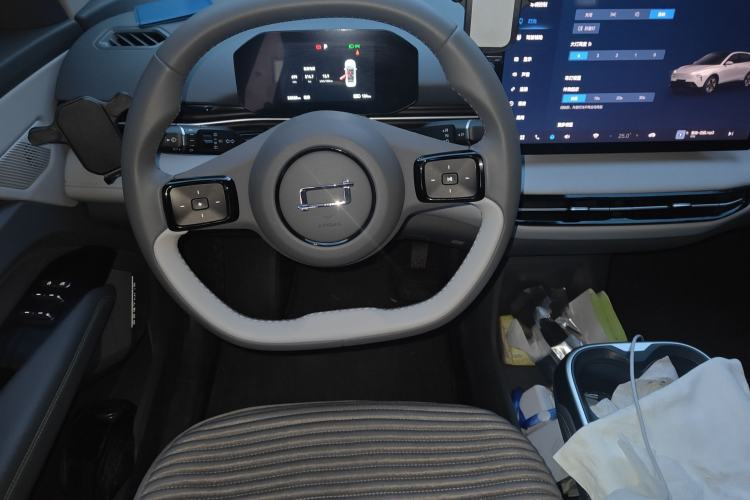 Used Bestune Yueyi 03 2025 445km Quality Selection Edition
