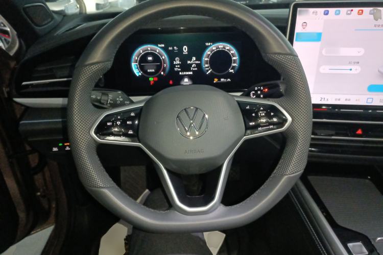 Used Volkswagen Passat 2025 Pro 380TSI Starry Dragon Luxury Edition