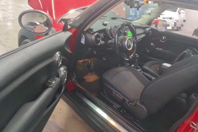 Used MINI 2016 1.2T ONE Pioneer Edition Driver Seat