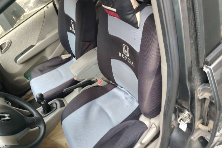 Used Everus S1 2011 1.3L Manual Comfort Edition