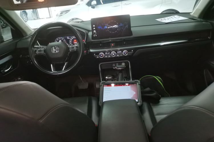 Used Honda CR-V 2023 240TURBO Two-Wheel Drive Deluxe Edition 7 Seats Center Console