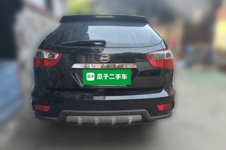 Used BYD S6 2011 2.4L Automatic Luxury Edition