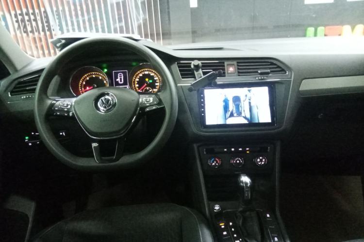 Used Volkswagen Tiguan L 2019 330TSI Automatic Two-Wheel Drive Luxury Edition China VI Standard