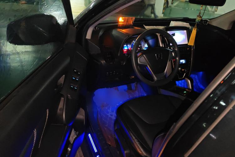 Used Luxgen U6 SUV 2015 1.8T Fashion Edition