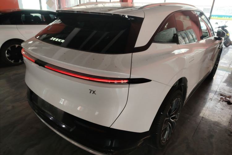 Used Zeekr 7X 2025 75 kWh Rear-Wheel Drive Intelligent Driving Version Rear Right 45 Deg