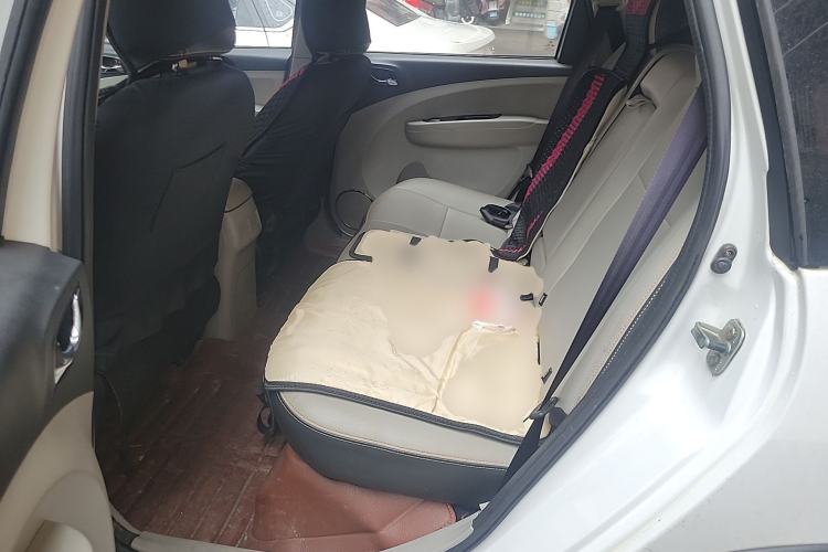 Used FORTHING Joyear XV 2015 1.6L CVT Comfort Model Left Rear Seat