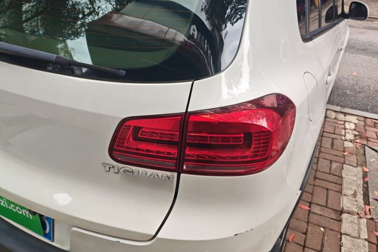 Used Volkswagen Tiguan L 2015 1.8TSI Automatic Two-Wheel Drive Trend Edition
